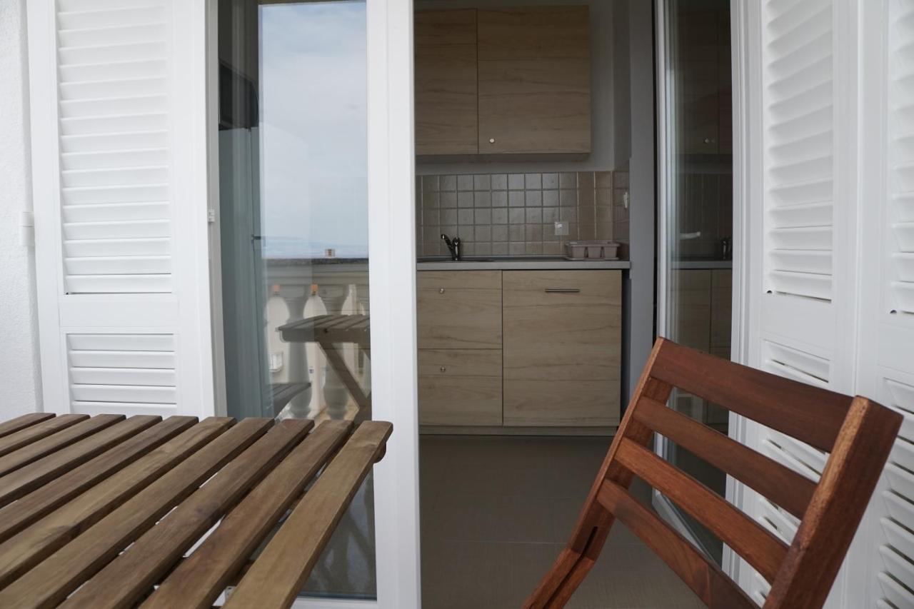 Mitra Apartments Малинска Экстерьер фото